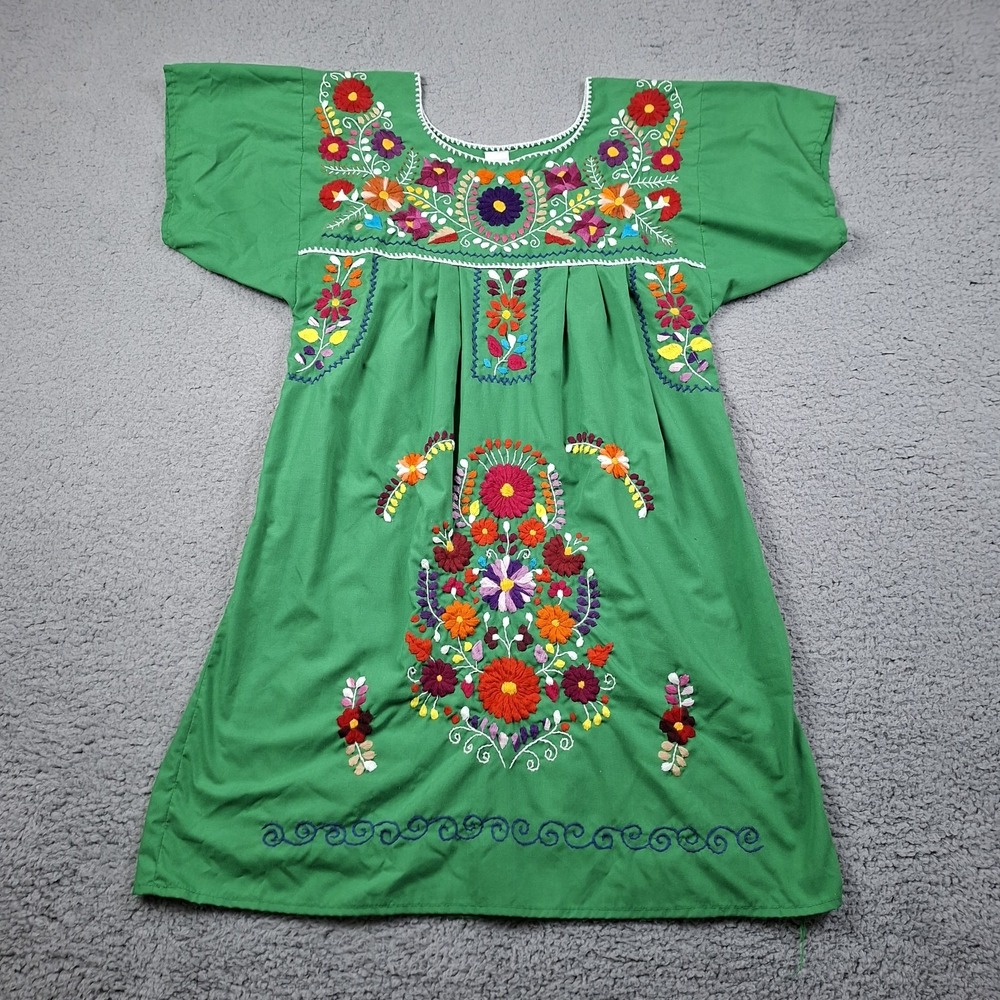 Embroidered Floral 100% Cotton Dress Sz M Mexican Peasant Festive Boho Hippie